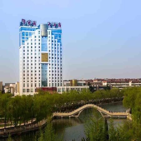 Feicheng Blossom Hotel מראה חיצוני תמונה