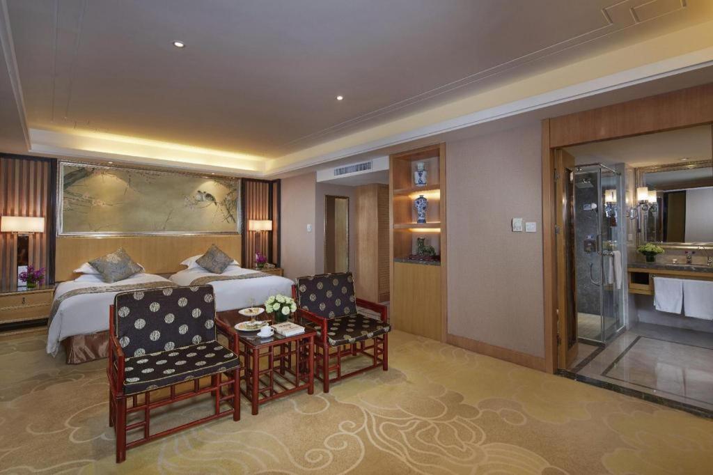 Feicheng Blossom Hotel מראה חיצוני תמונה